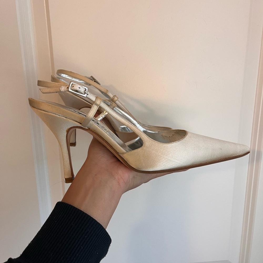 Cream Pointed Toe Slingback Heels